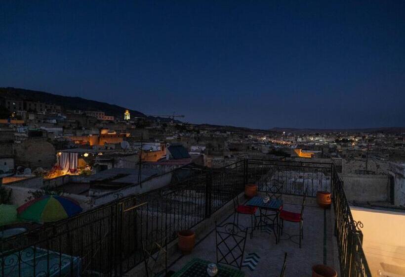 四人高级间, Riad Qamar Fez