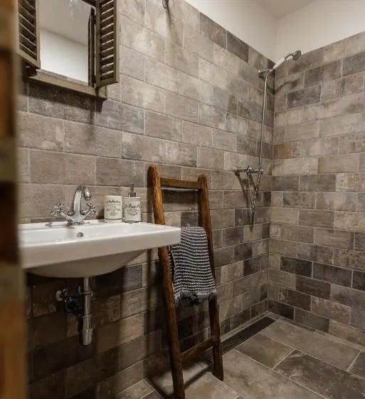 Habitación Familiar, Rabasův Mlýn
