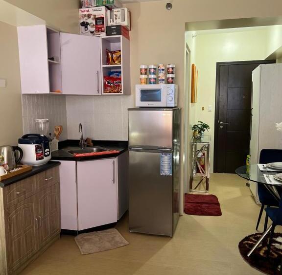 استودیوی استاندارد, Rinann S Staycation Avida Tower 1 Condotel Davao