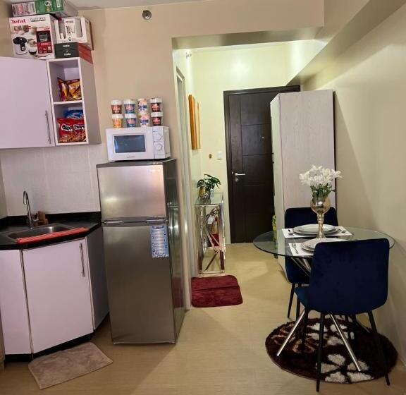استودیوی استاندارد, Rinann S Staycation Avida Tower 1 Condotel Davao
