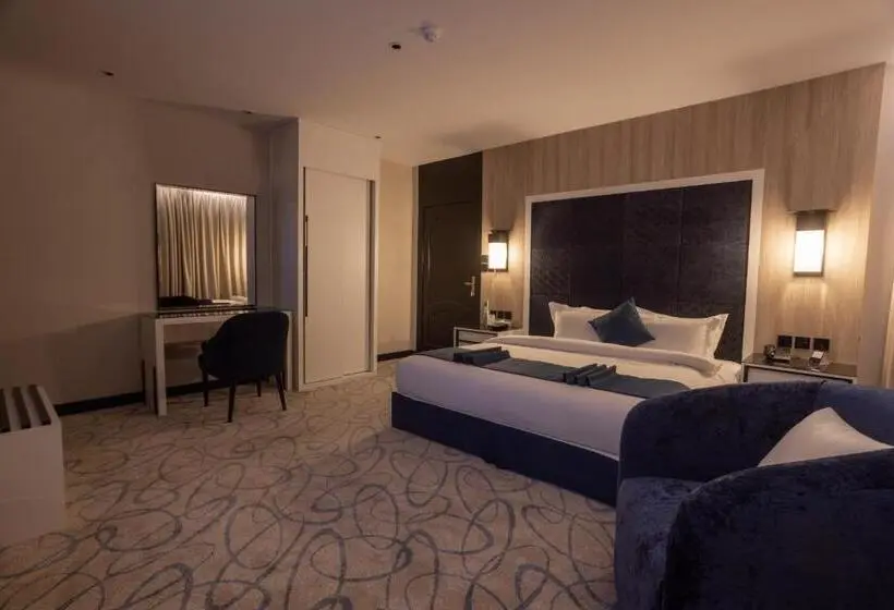 سوییت, Skyline Hotel & Suites