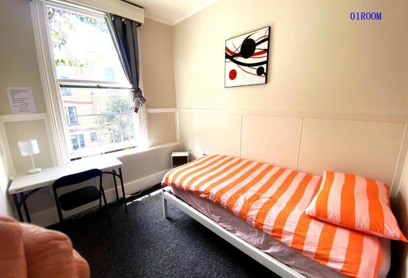 Номер Стандарт Индивидуальный, 215 Edinburgh Castle