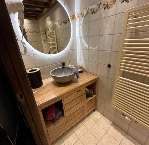 スタンダードルーム, La Remise   Les Chambres