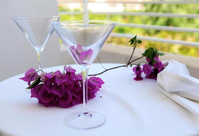 발코니가 있는 2 베드룸 아파트, Casablanca Apartments, Santa Ponsa