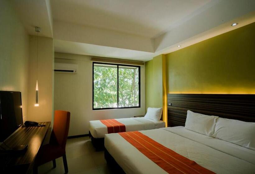 חדר סופריור, Abagatan Ti Manila