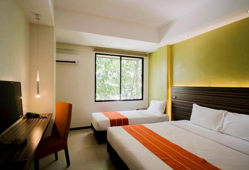 חדר סופריור, Abagatan Ti Manila