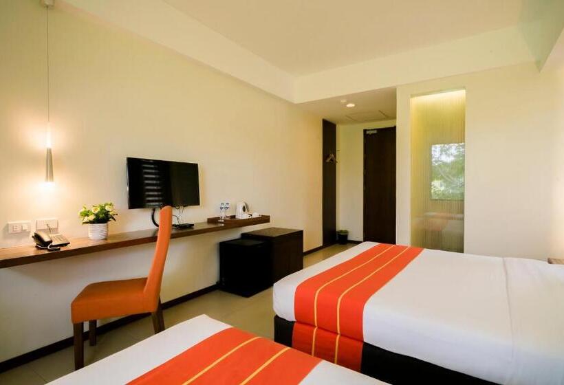 חדר דלוקס, Abagatan Ti Manila