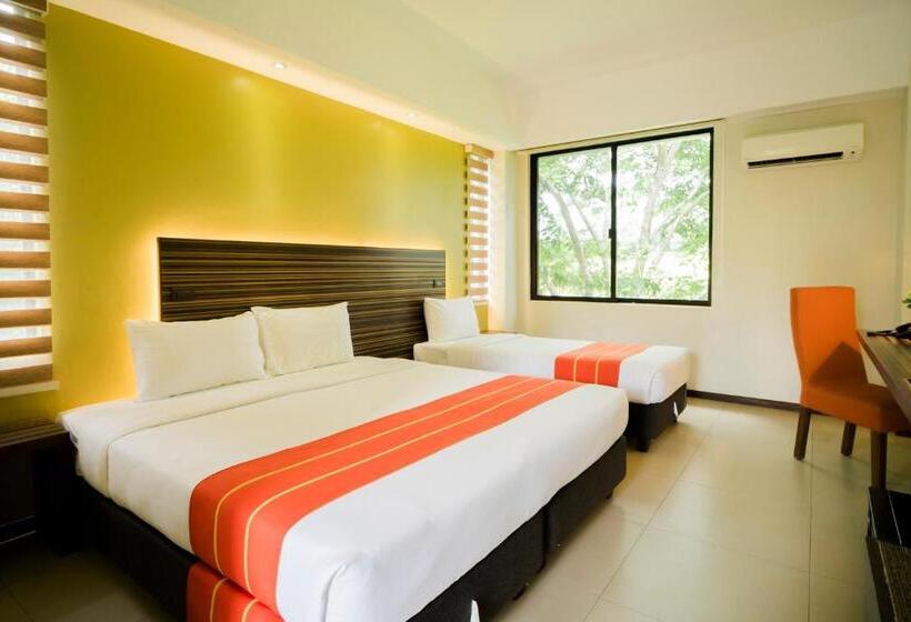 חדר דלוקס, Abagatan Ti Manila