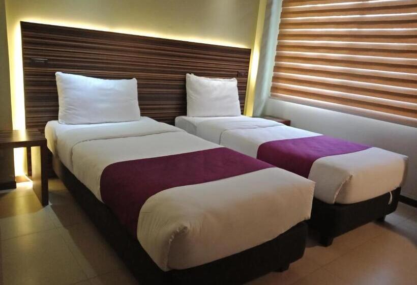 חדר סטנדרט, Abagatan Ti Manila