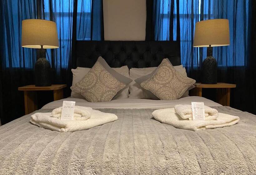 メゾネットスイート, Queen Street Boutique Suites