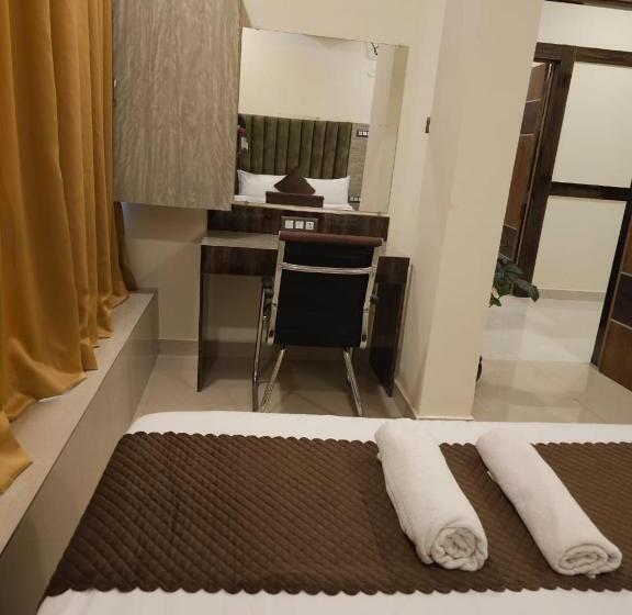 Номер Deluxe, Sky International  Airport Zone Hyderabad