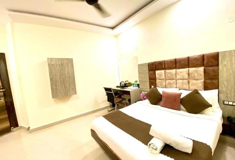 デラックスルーム, Sky International Airport Zone Hyderabad