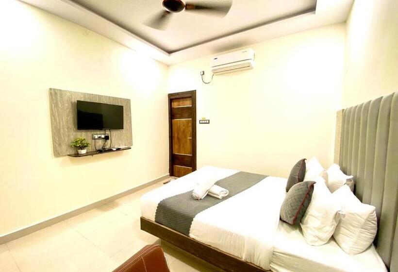 Номер Deluxe, Sky International  Airport Zone Hyderabad