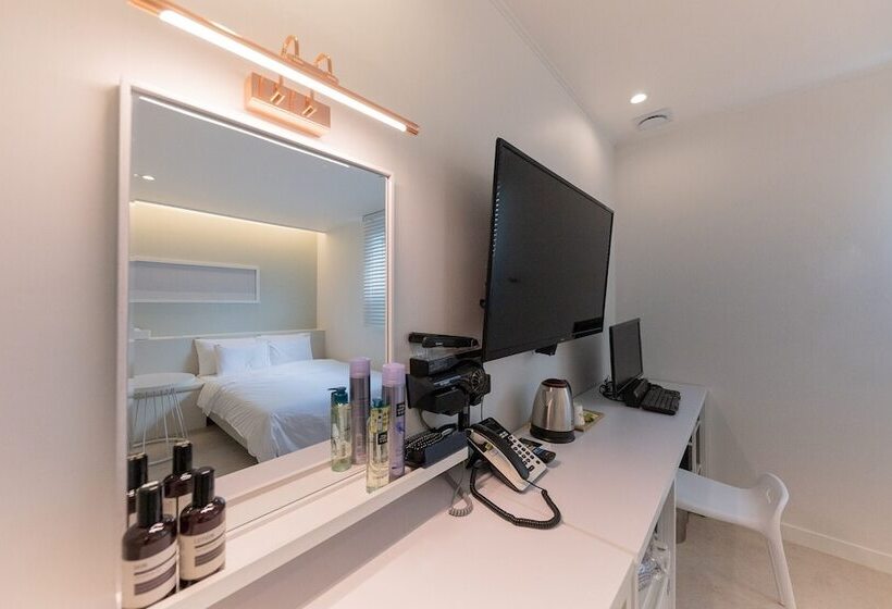 Номер Стандарт, Yam