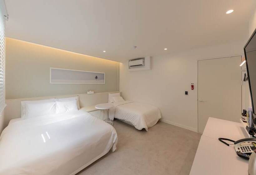 스탠다드 룸, Yam