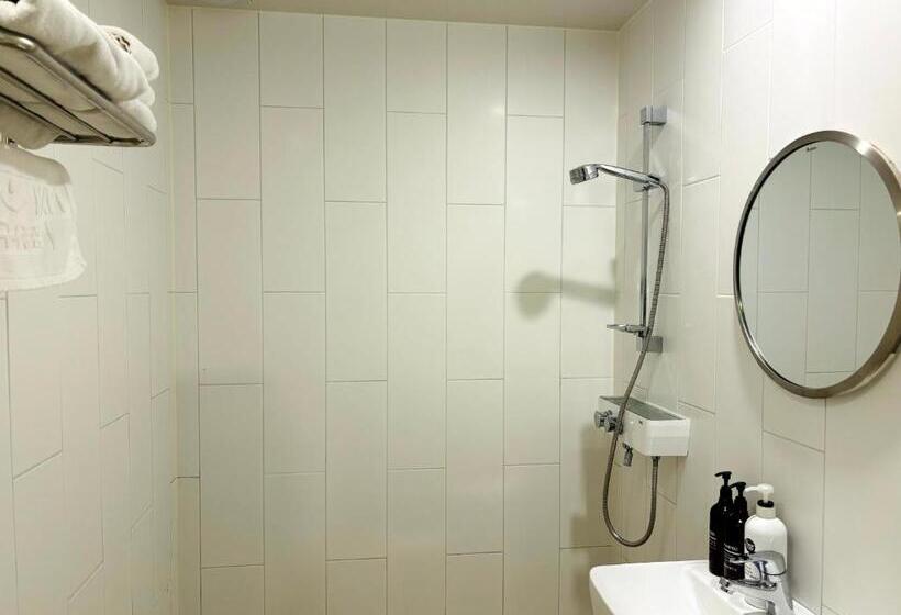 스탠다드 룸, Yam