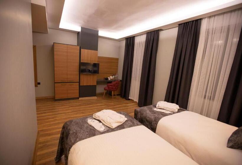 חדר דלוקס, Divares Luxury