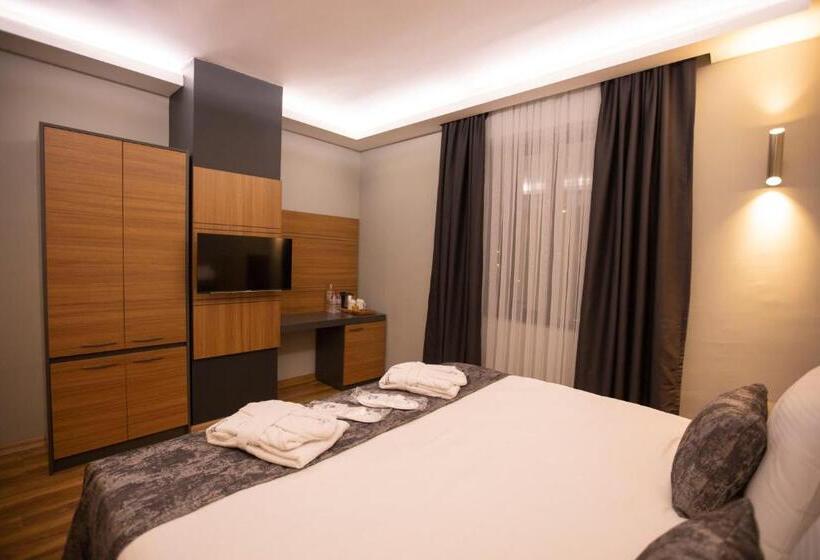 اتاق لوکس, Divares Luxury