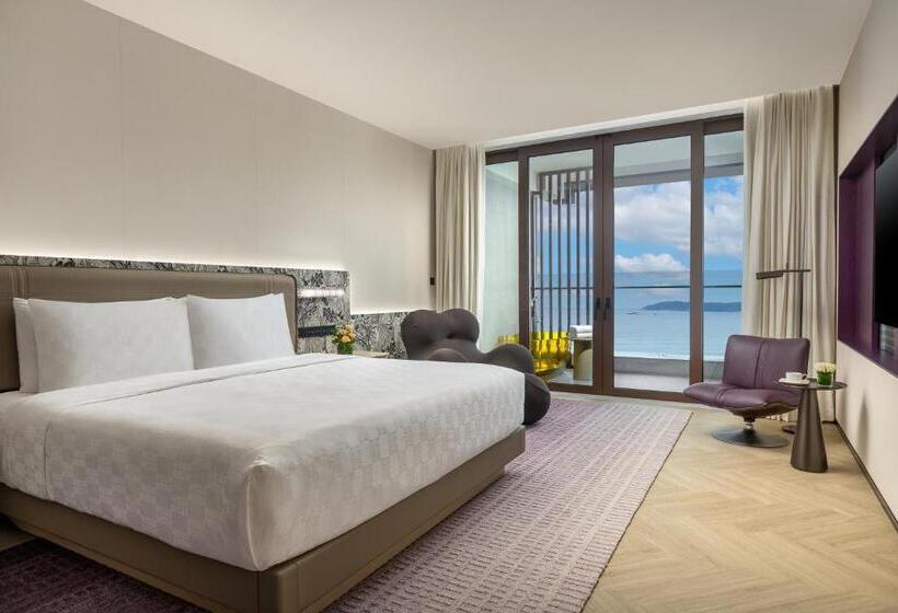 带大床的套房, Hualuxe Hotels And Resorts Sanya Yalong Bay Resort, An Ihg