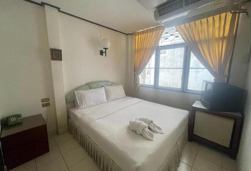 غرفة إقتصادية, Residence Inn Pattaya