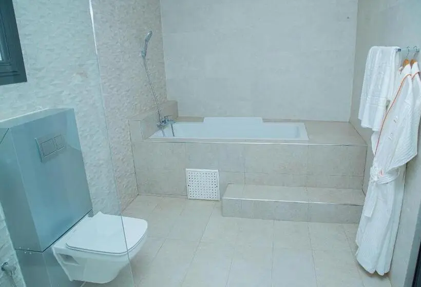سوییت سوپریور, Hôtel Résidence Khadija