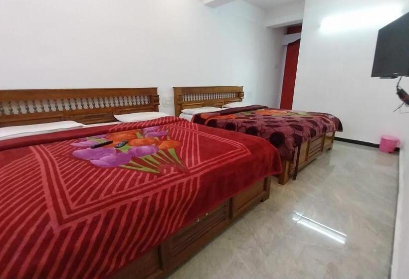 デラックスファミリールーム, Sv Residency