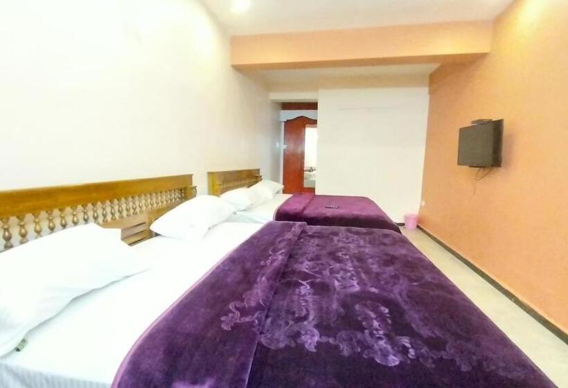 デラックスファミリールーム, Sv Residency