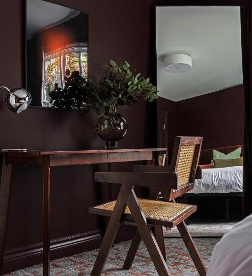 شقة سوبريور غرفة واحدة, The Evangeline