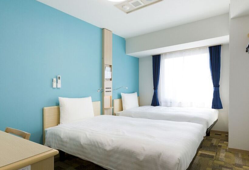 חדר סטנדרט, Toyoko Inn Tozai-sen Kiba-eki