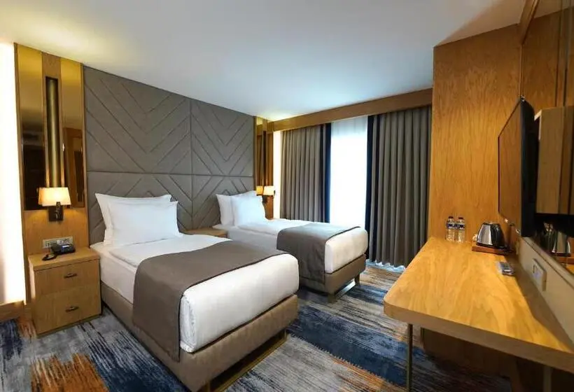 スーペリアーコネクティングルーム, Days Inn By Wyndham Istanbul Bomonti