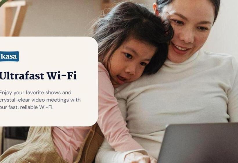 إستوديو ديلوكس, Kasa Sunset Los Angeles