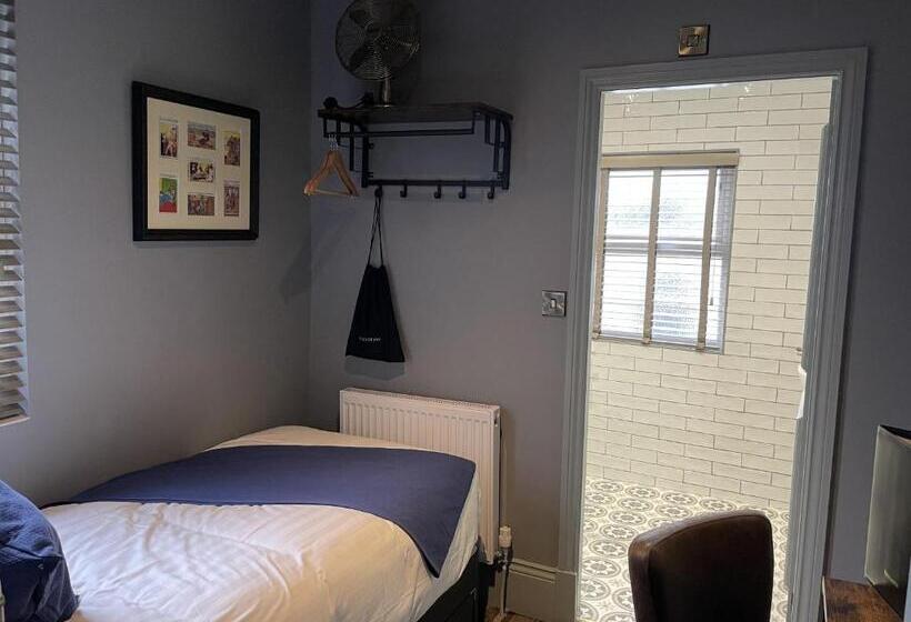 غرفة ديلوكس فردية, The Ivy Tree