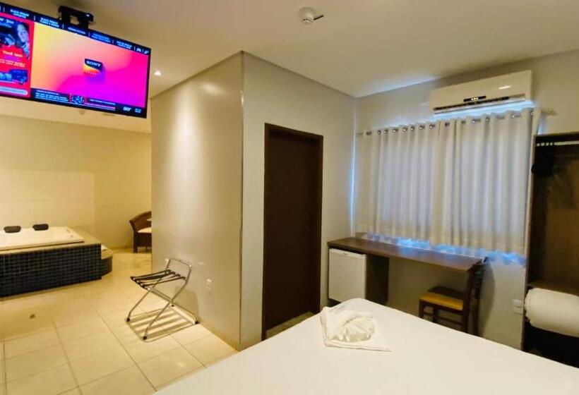 Suite mit Hydromassage, Nova Aliança