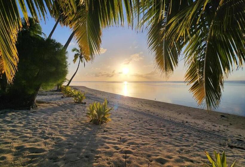 اتاق لوکس با بالکن و چشمانداز دریا, Resort Tava'e