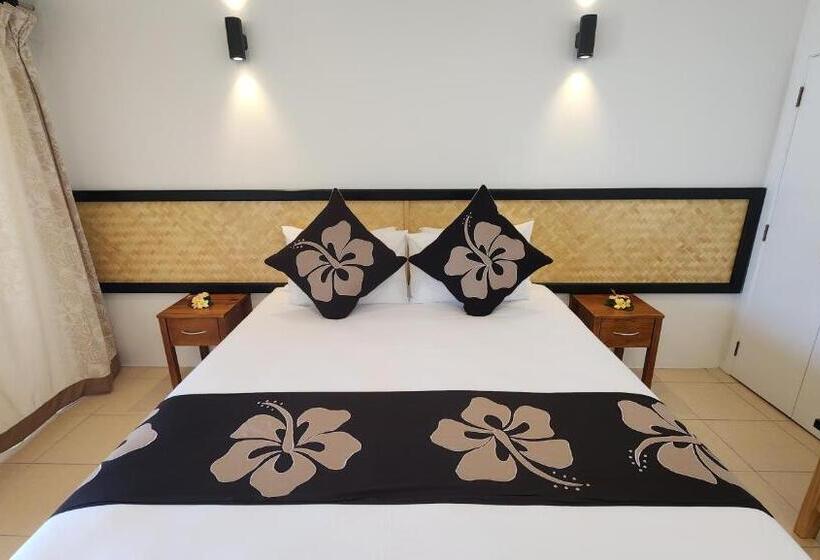 سوئیت 2 خوابه, Resort Tava'e