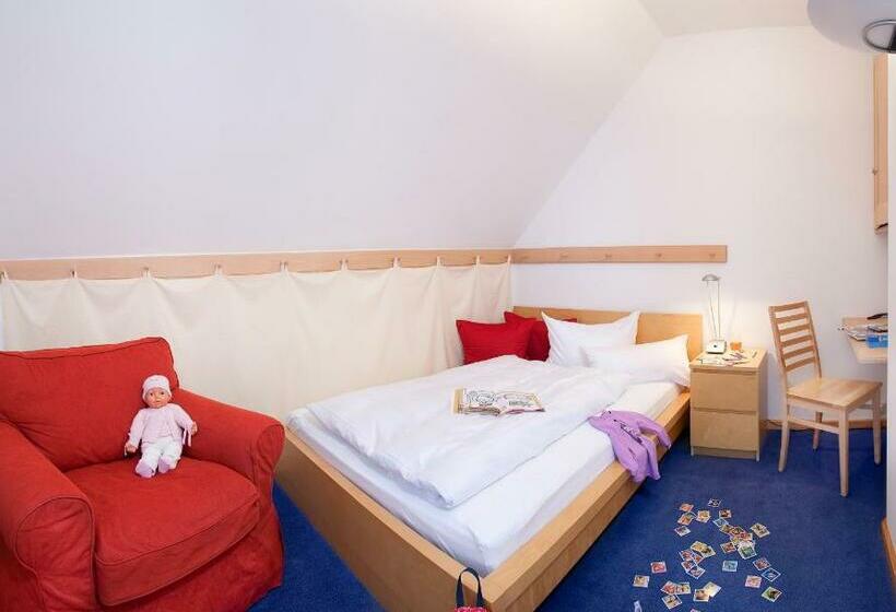 דירת שני חדרים עם מרפת, Appartementhotel Am Weissensee