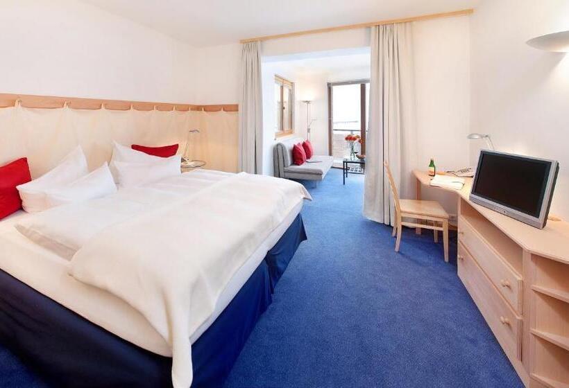 סוויטה עם מרפסת, Appartementhotel Am Weissensee