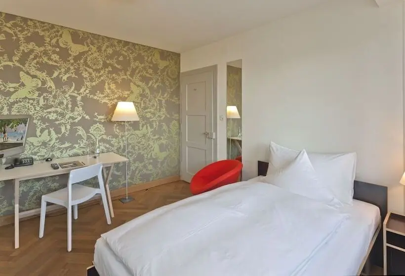 クラシックシングルルーム, Boutique Hotel Auberge Langenthal