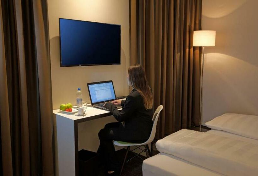 高级大房间, B Smart Motel Sevelen