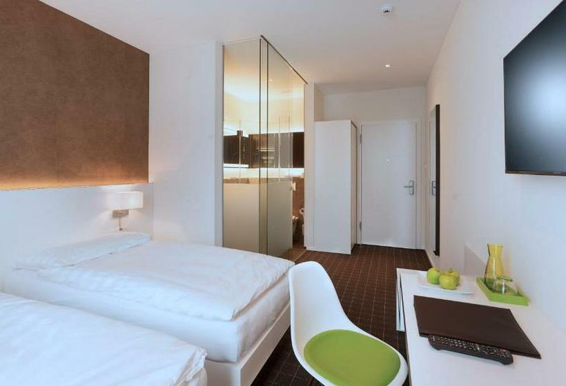 标准间, B Smart Motel Sevelen