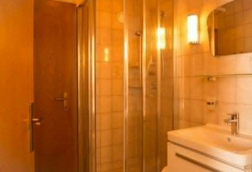 Quarto Estandar, Alpengasthof Moser