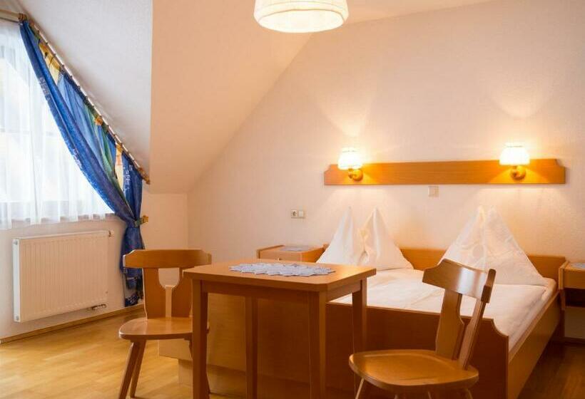 Quarto Estandar, Alpengasthof Moser