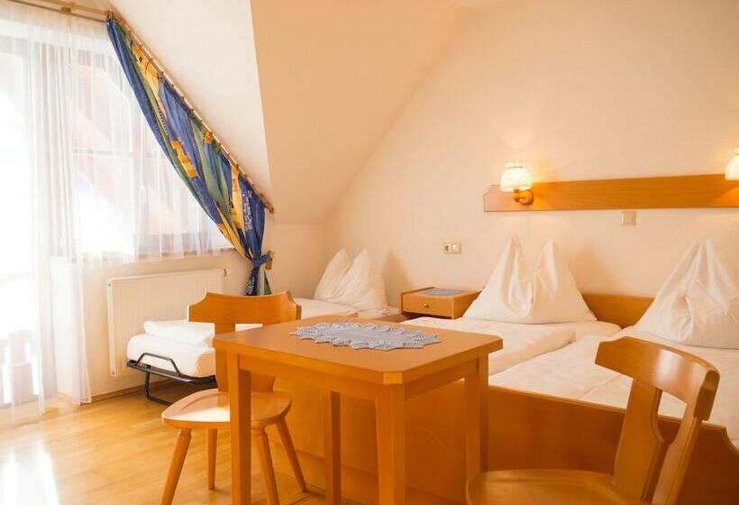 Quarto Estandar, Alpengasthof Moser