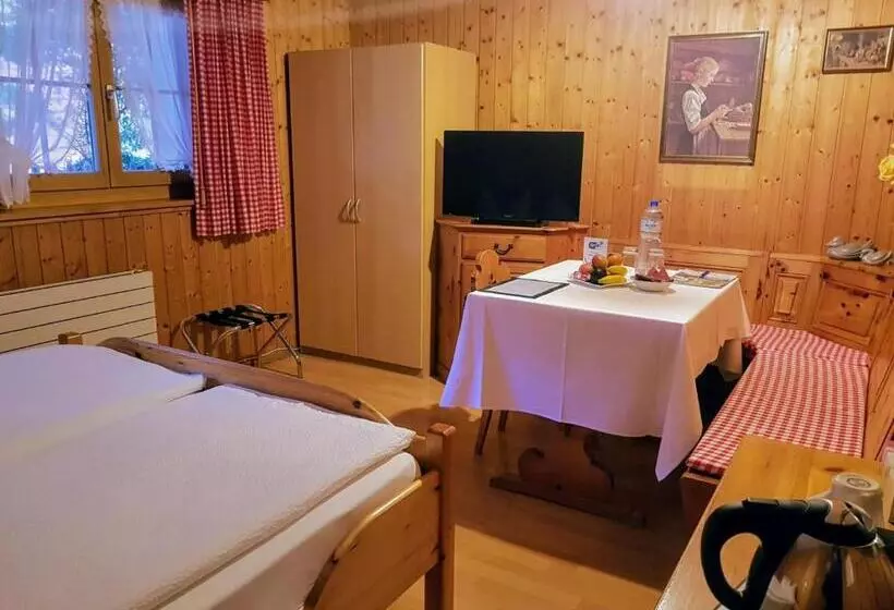 ベーシックルーム, Chalet Gafri Bnb Frühstückspension Und Gastfreuncschaft