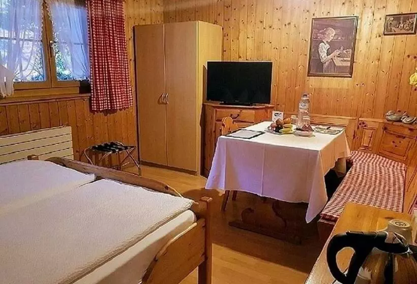 ベーシックルーム, Chalet Gafri Bnb Frühstückspension Und Gastfreuncschaft