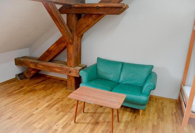 غرفة عائلية, Depot 195  Hostel Winterthur