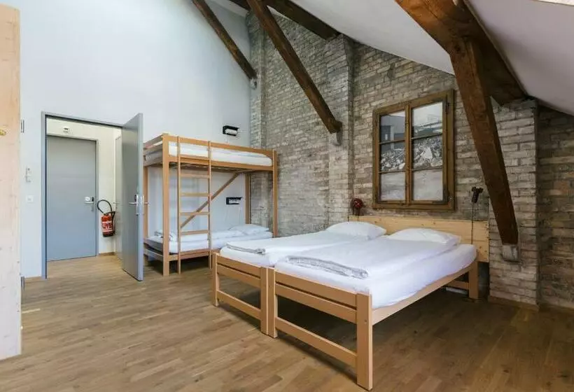 اتاق خانوادگی, Depot 195  Hostel Winterthur