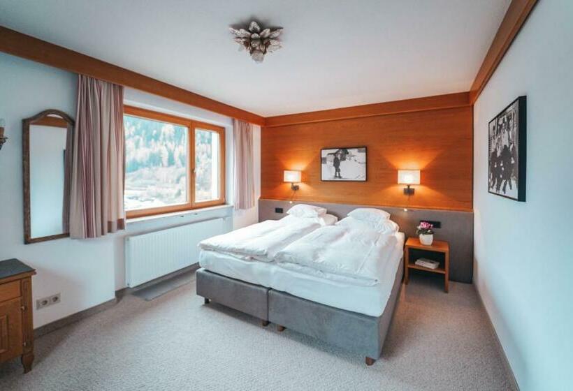 اتاق استاندارد, Garni Almjur