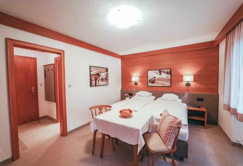 اتاق استاندارد, Garni Almjur