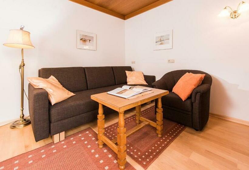 발코니가 있는 스위트, Gästehaus Haffner